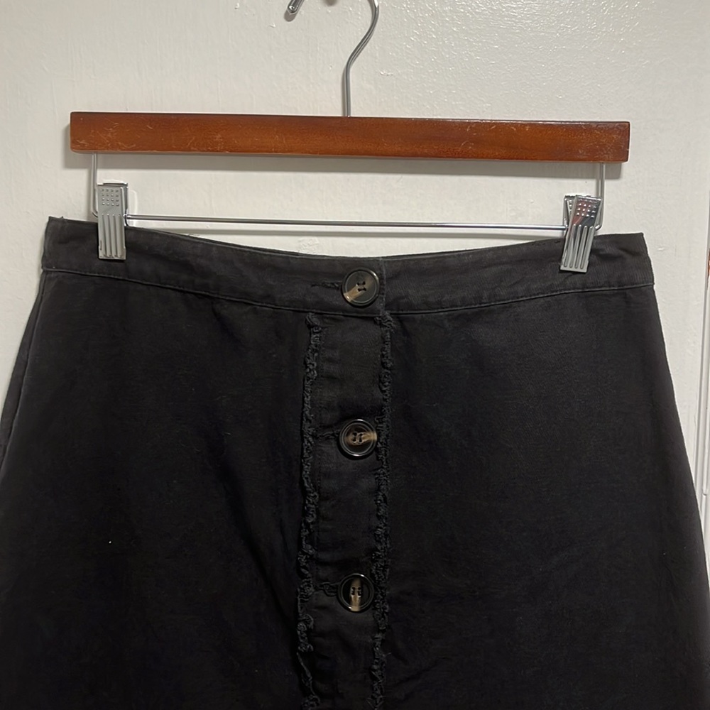 Francesca’s Collection Skirt - Picture 2 of 8